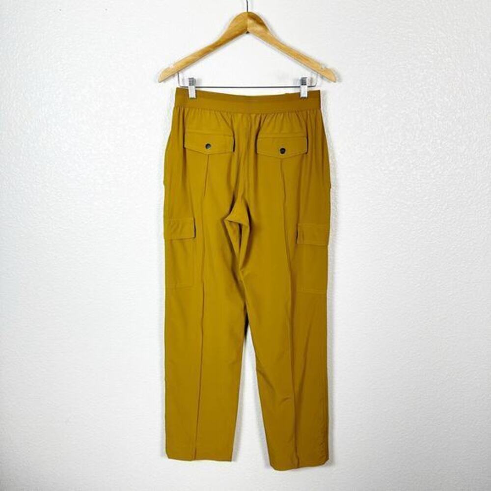 Athleta Womens Vienna Cargo‎ Straight Leg Pant in Brass Yellow Size 6 - Picture 6 of 10